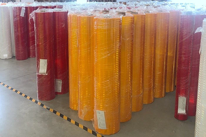 DINGFEI Reflective Sheeting For Traffic Signs was specially developed for the manufacture of traffic control and guidance signs warning signs and information signs as well as for reflective lettering numbers and symbols which are DINGFEI Reflective Sheeting For Traffic Signs was specially developed for the manufacture of traffic control and guidance signs warning signs and information signs as well as for reflective lettering numbers and symbols which are